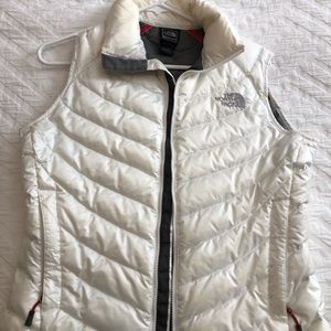 North Face puffer vest white